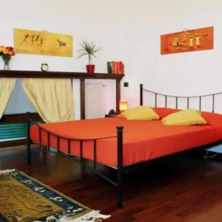 Bed Boutique Colors Guest house